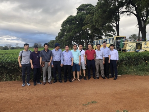 Hoạt Động  " Nhà Máy Quy Chế Từ Sơn " 